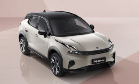 Lynk & Co 06 от Geely и Volvo: теперь и чисто бензиновый рестайлинговый кроссовер