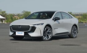 Совместный лифтбек Mazda EZ-6 выходит на рынок