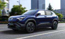 Кроссовер Suzuki e Vitara стал первым электромобилем марки